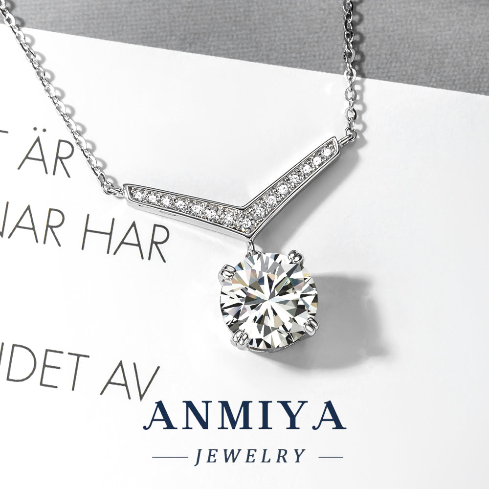 Anmiya Chic Moissanite Pendant Necklace – 925 Sterling Silver